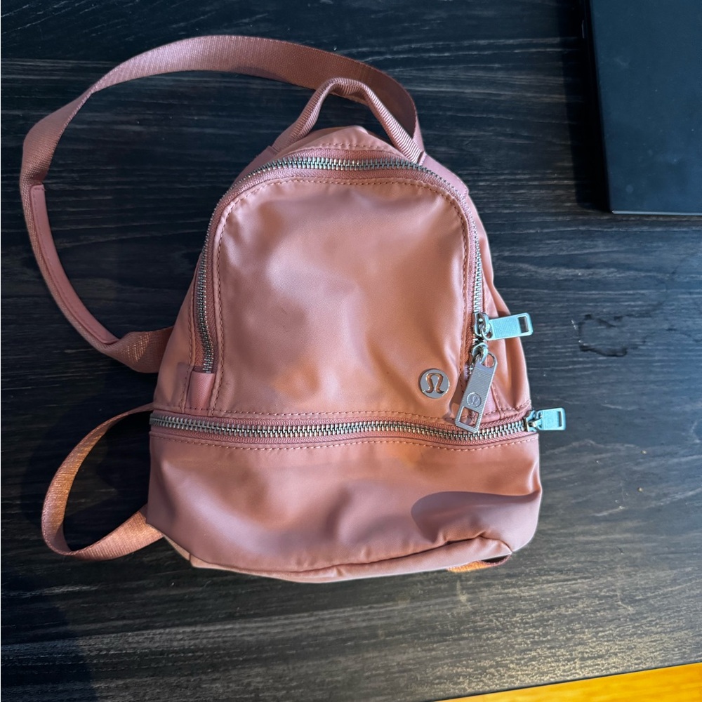 Micro lululemon backpack